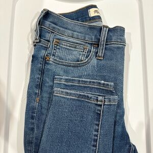 Madewell Roadtripper Jean (Size 24)